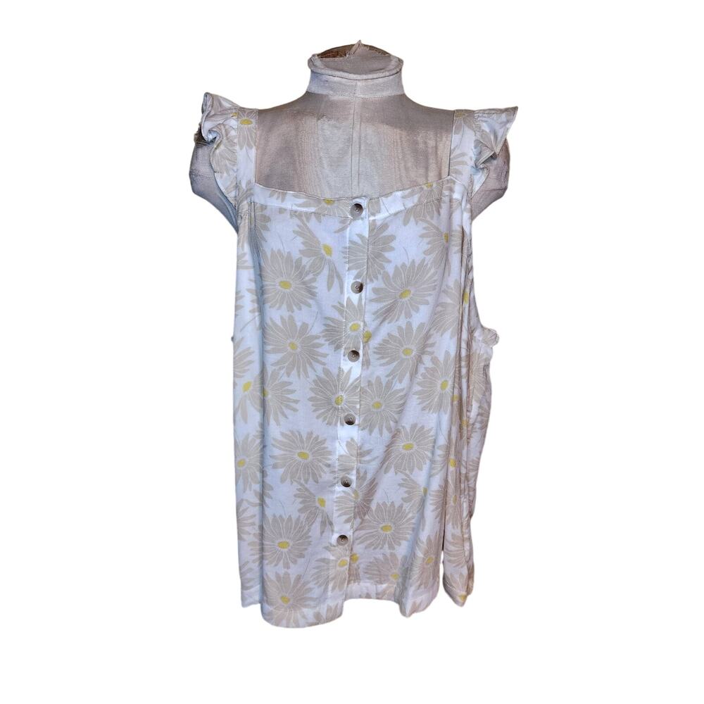 Torrid Ruffle Button Front Tank Daisy Daydream Size 2‎ NWT